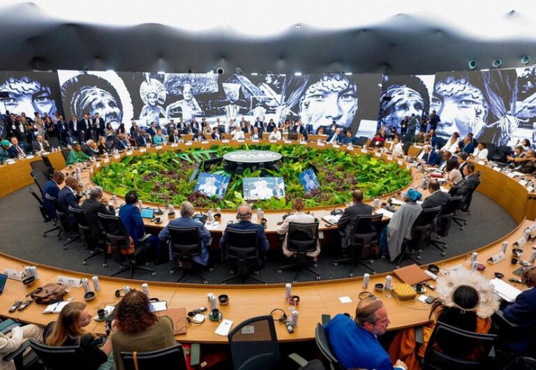 e49c24f3 6526 4f45 ae2b 248282827ac2